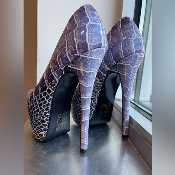 Purple Platform Snake Print Stilettos Heels - Picture 3 of 4